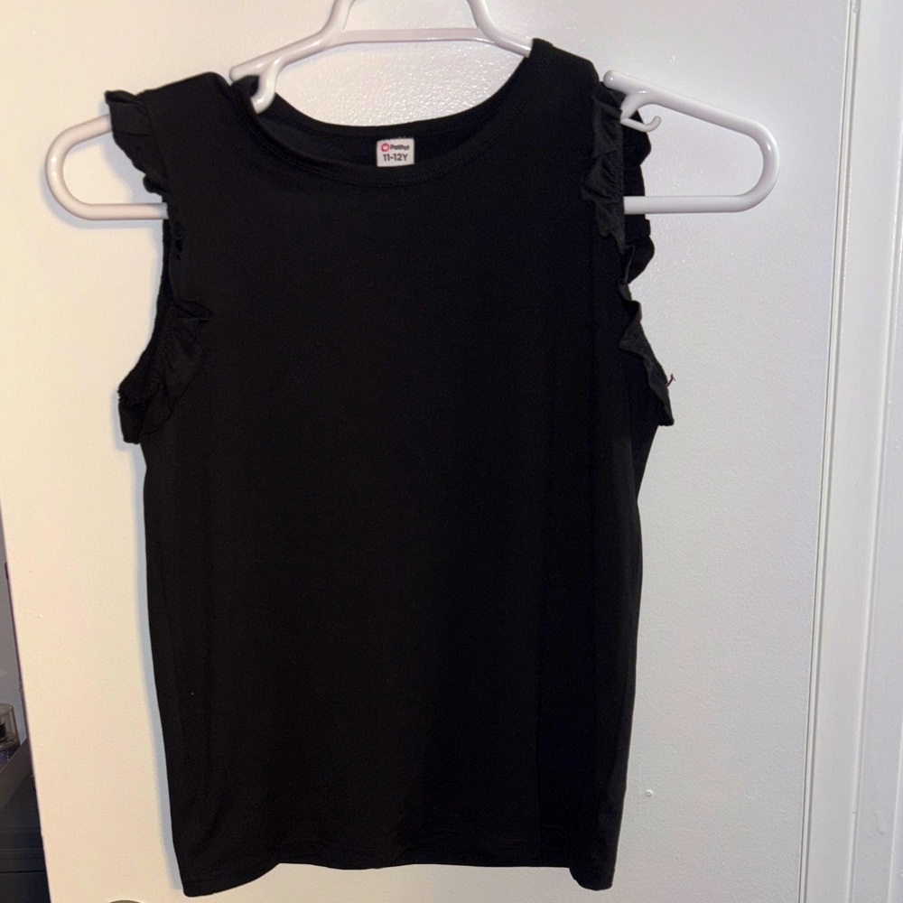 Black top youth size 11-12Y
